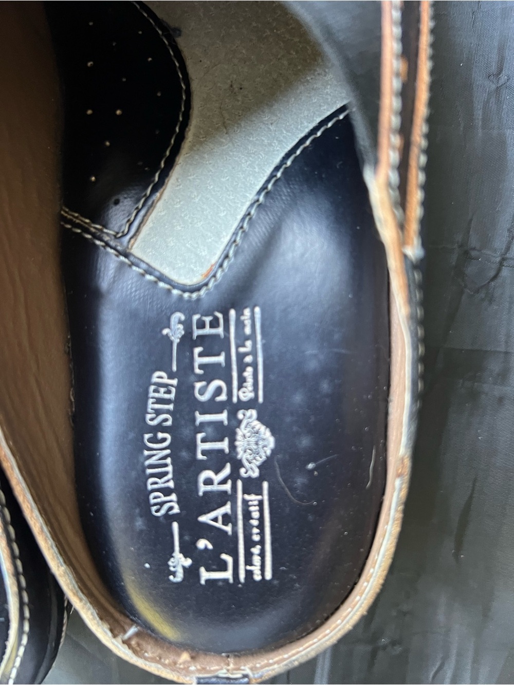 L'ATISTE Black Slip-On Loafers with Brown Stitching - Picture 8 of 12